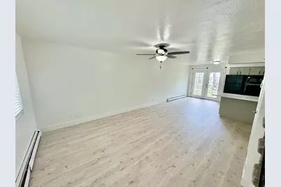 656 W 700 S #4, Tremonton, UT 84337 - Photo 6