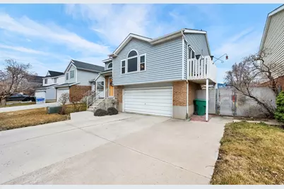 7947 S Linton Dr W, West Jordan, UT 84088 - Photo 2