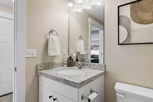 6654 S Wallsburg Dr W, Taylorsville, UT 84123 - Photo 10