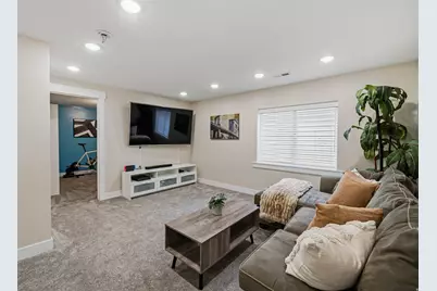 6654 S Wallsburg Dr W, Taylorsville, UT 84123 - Photo 24