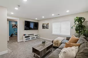 6654 S Wallsburg Dr W, Taylorsville, UT 84123 - Photo 24