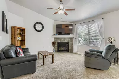 6474 S Silhouette Ln, West Valley, UT 84081 - Photo 10
