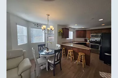 116 E Resaca Dr #F4, Sandy, UT 84070 - Photo 4