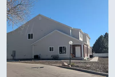 781 N Pheasantbrook Dr, Centerville, UT 84014 - Photo 2