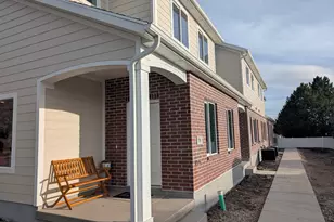 781 N Pheasantbrook Dr, Centerville, UT 84014 - Photo 1