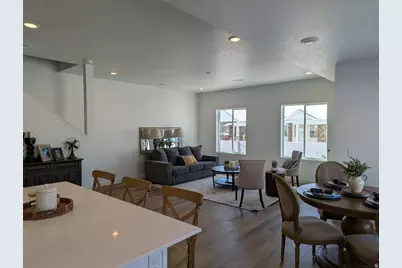 781 N Pheasantbrook Dr, Centerville, UT 84014 - Photo 6