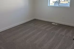 781 N Pheasantbrook Dr, Centerville, UT 84014 - Photo 14