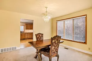 615 E Foxridge Dr S, Providence, UT 84332 - Photo 10