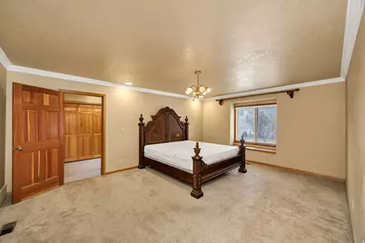 615 E Fox Ridge Dr S, Providence, UT 84332 - Photo 18