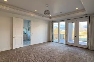 674 S Lake View Dr, Vineyard, UT 84059 - Photo 44