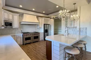 674 S Lake View Dr, Vineyard, UT 84059 - Photo 40