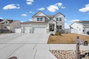 960 S 650 W, Farmington, UT 84025 - Photo 2