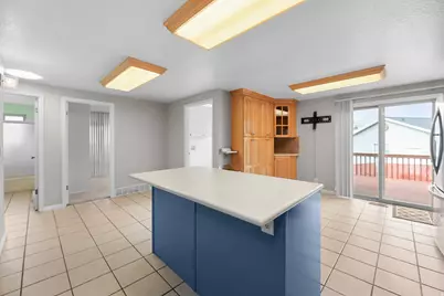 1139 E Hidden Valley Dr, Sandy, UT 84094 - Photo 18