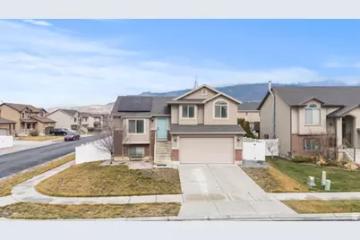 884 Willowbrook Ln, Pleasant View, UT 84404 - Photo 8
