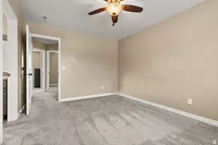 884 Willow Brook Ln, Pleasant View, UT 84404 - Photo 32