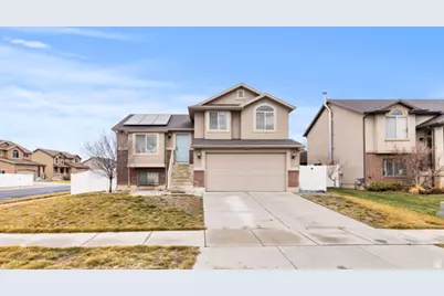 884 Willowbrook Ln, Pleasant View, UT 84404 - Photo 1