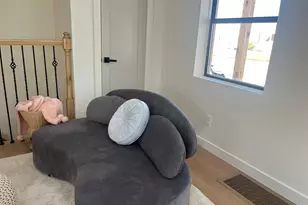 1566 E 3150 S, Millcreek, UT 84106 - Photo 16