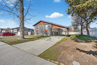 409 E 10185 S, Sandy, UT 84070 - Photo 2