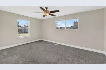 409 E 10185 S, Sandy, UT 84070 - Photo 12