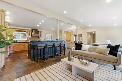 8651 S Mount Majestic Rd, Sandy, UT 84093 - Photo 6