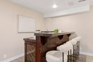 8651 S Mount Majestic Rd, Sandy, UT 84093 - Photo 24