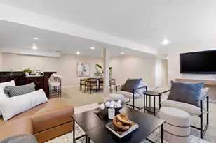 8651 S Mount Majestic Rd, Sandy, UT 84093 - Photo 22