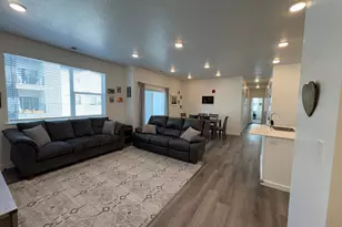 462 W 40 S, Providence, UT 84332 - Photo 6