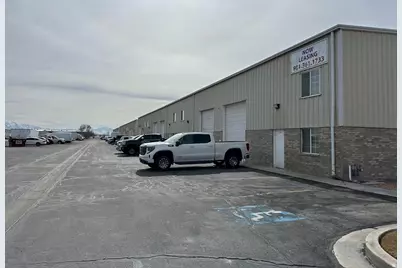 262 S 671 St W, Pleasant Grove, UT 84062 - Photo 2