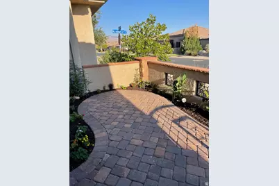 1763 W Morane Manor Dr, Saint George, UT 84790 - Photo 28