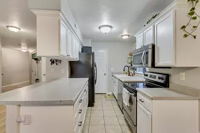 10492 S Sage Vista Way Way W, South Jordan, UT 84009 - Photo 12