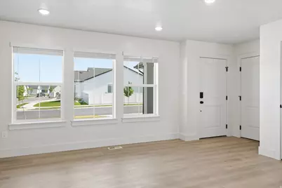 730 W 500 N, Smithfield, UT 84335 - Photo 4