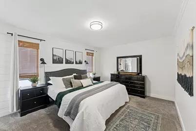 6877 Pineview Cir, Salt Lake City, UT 84121 - Photo 12