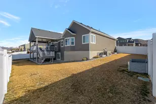 6656 W Brush Oak Dr, Herriman, UT 84096 - Photo 36