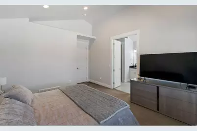 6656 W Brush Oak Dr, Herriman, UT 84096 - Photo 12