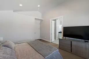 6656 W Brush Oak Dr, Herriman, UT 84096 - Photo 12