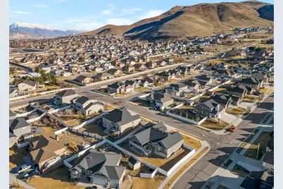 6656 W Brush Oak Dr, Herriman, UT 84096 - Photo 32