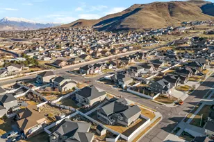 6656 W Brush Oak Dr, Herriman, UT 84096 - Photo 32