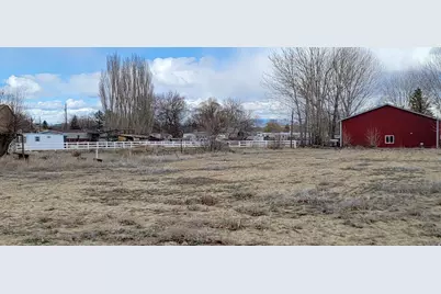 150 N 400 W, Huntington, UT 84528 - Photo 6