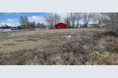 150 N 400 W, Huntington, UT 84528 - Photo 2