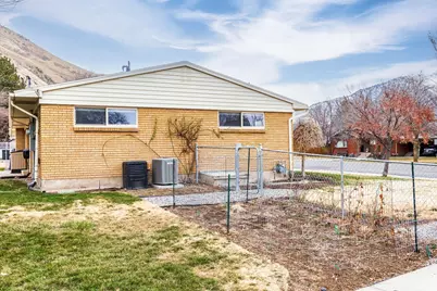 1027 E 200 N, Springville, UT 84663 - Photo 26