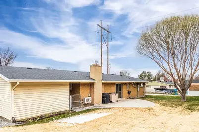 1027 E 200 N, Springville, UT 84663 - Photo 24