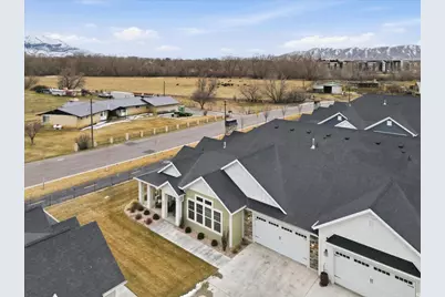 274 E Ardies Ave E #2B, Spanish Fork, UT 84660 - Photo 2