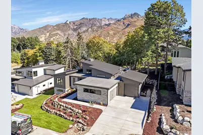 9637 S Tannenbaum Cv, Sandy, UT 84092 - Photo 2