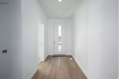 234 W Waterstone Cir #9, Murray, UT 84107 - Photo 2