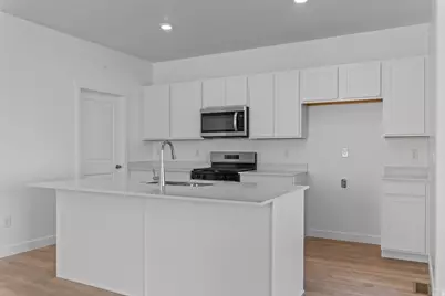 189 W Levengrove Dr #213, Lehi, UT 84048 - Photo 10