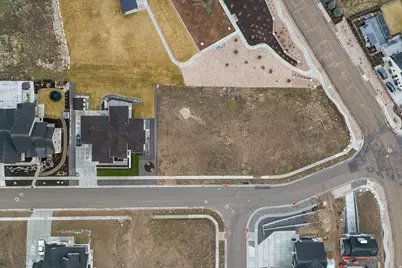 3083 W Wasatchback Dr #702, Mountain Green, UT 84050 - Photo 8