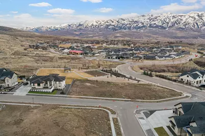 3083 W Wasatchback Dr #702, Mountain Green, UT 84050 - Photo 6