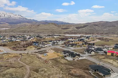 3083 W Wasatchback Dr #702, Mountain Green, UT 84050 - Photo 12