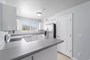 1004 N 1090 W, Orem, UT 84057 - Photo 6