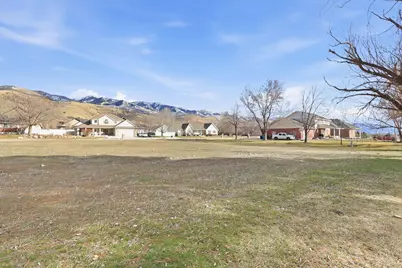 125 Fairway Dr, Smithfield, UT 84335 - Photo 18